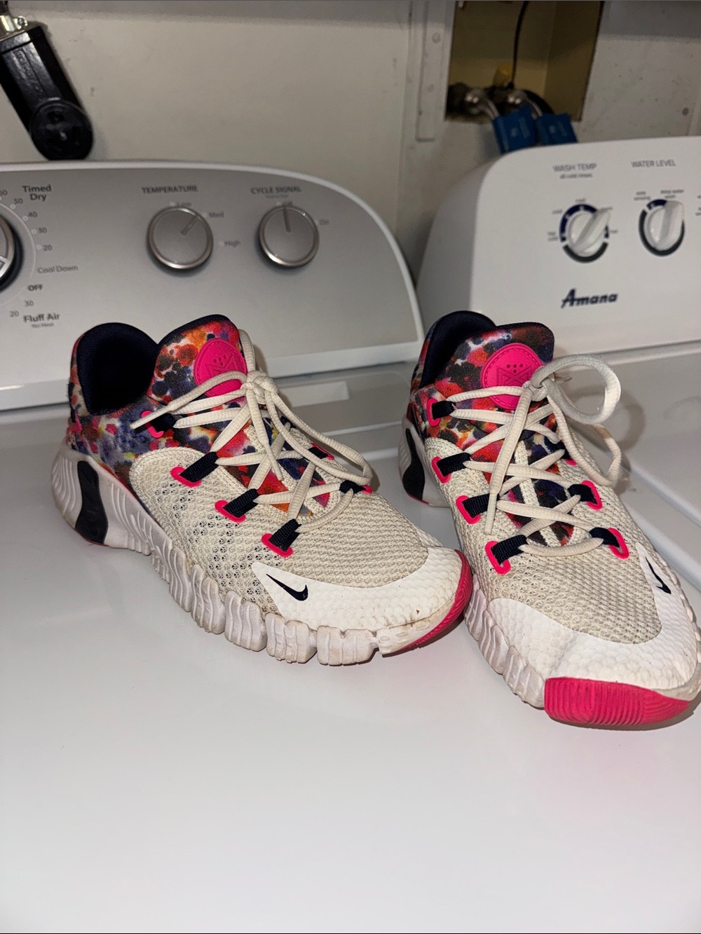 Nike Women’s metcon  Cream Mesh Sneakers with Pink and Black Accents